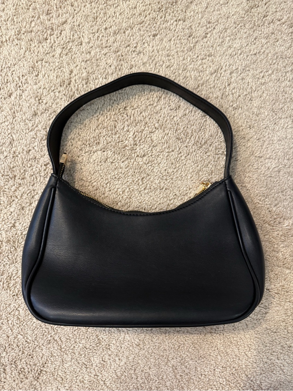 Classic Black Shoulder Bag - Sleek Women's Handbag - Picture 2 of 12